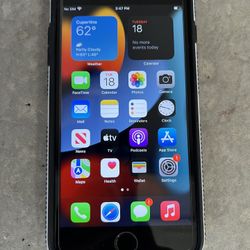 Apple IPhone 6 Plus, Cell Phone- with case-Unlocked/No SIM RESTRICTIONS