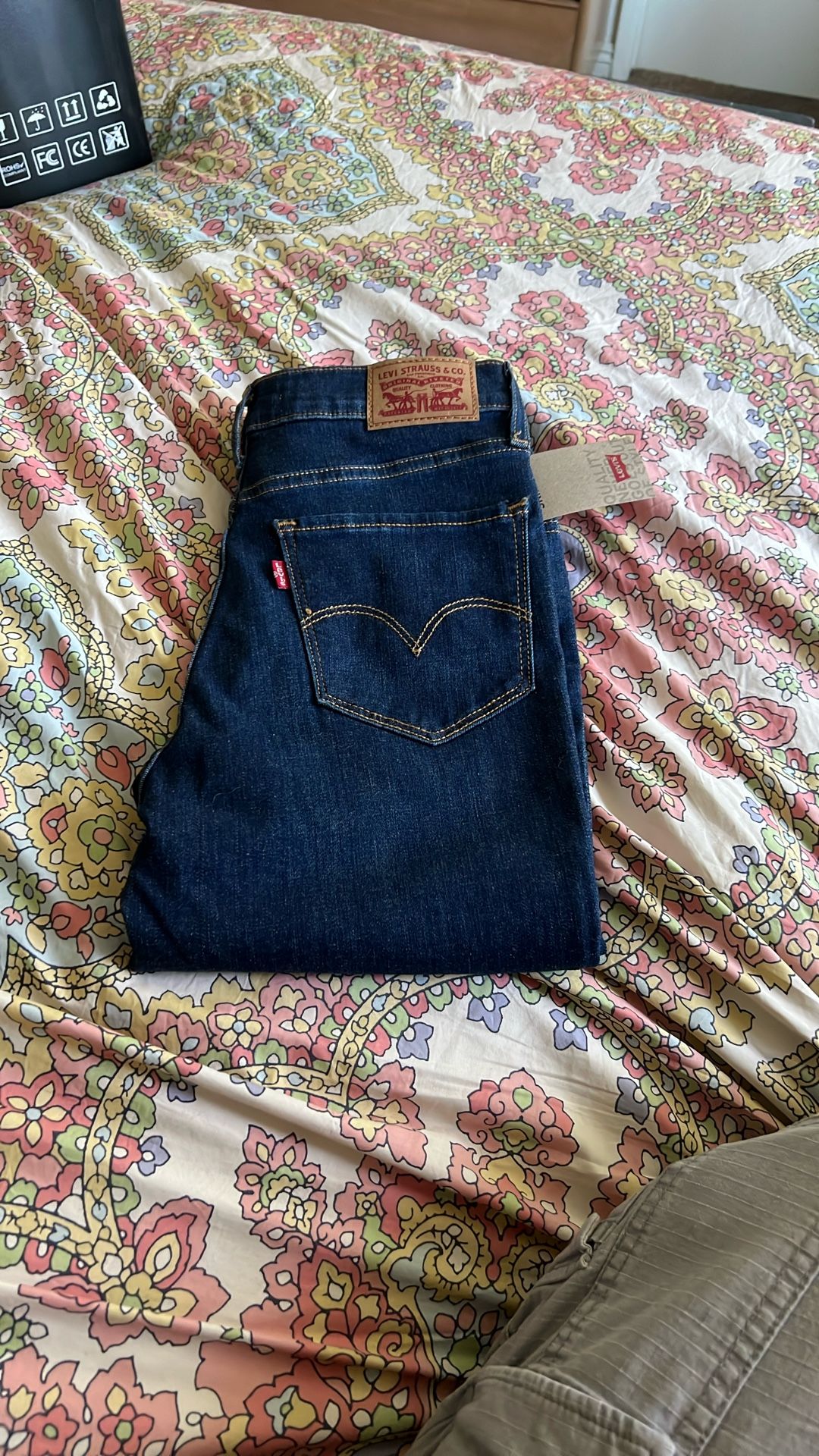 Women’s Levi’s Jeans