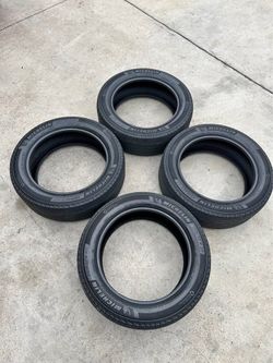 Michelin 255/55/20 Tire Set