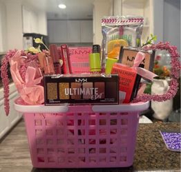 Makeup basket