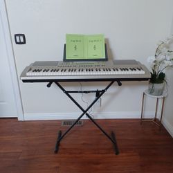Casio WK 200 Keyboard