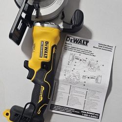 DEWALT
ATOMIC 20V MAX Cordless Brushless 4-1/2 in. Circular Saw (Tool Only)