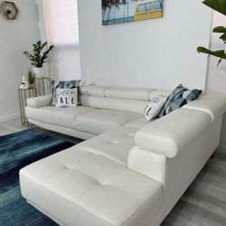 Limited Time Offer: Exclusive Deals On Sectionals| Finance And Delivery Available!