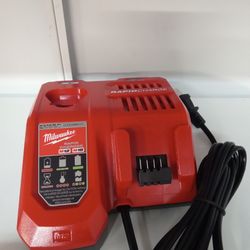 Milwaukee New M12 M18 Rapid Charger 