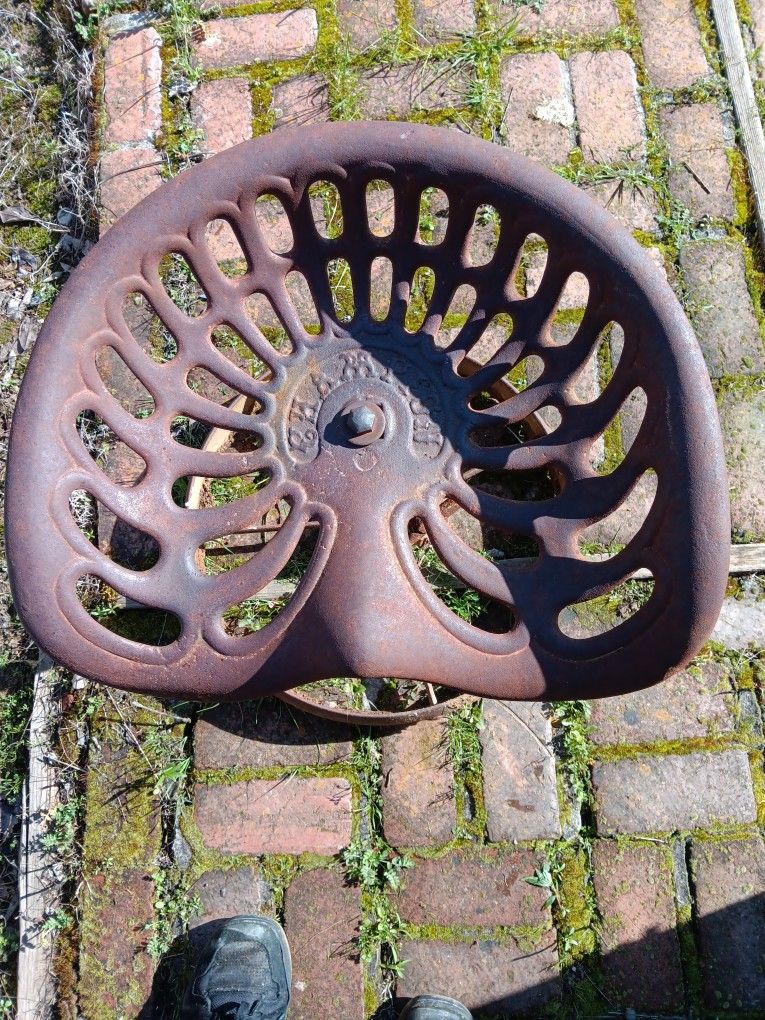 Champion Tractor Seat Chair
