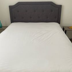 Full Size Bed With Two Side Tables 