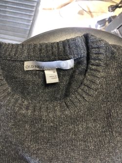 Old navy sweatshirt