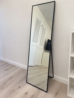 Full-Length Floor Mirror 🪞
