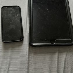 iPhone XR and IPad 5th Generation Bundle