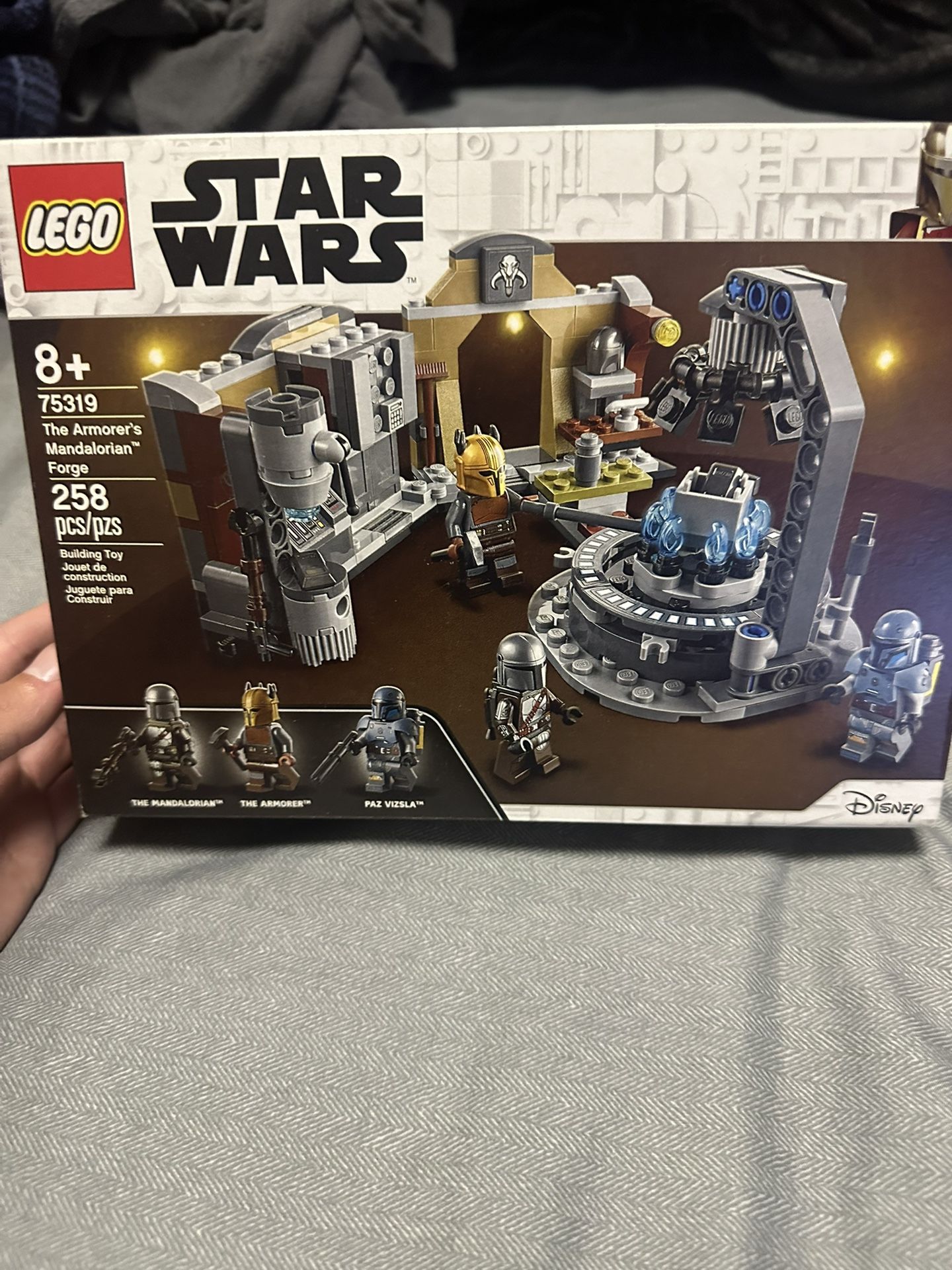Lego Mandalorian Forge
