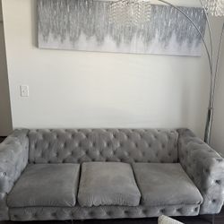 Gray Tufted Couch 