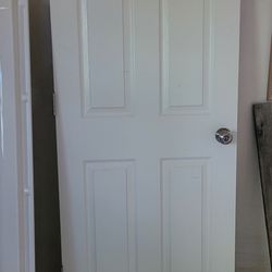 30x80 Door With Hardware 60$
