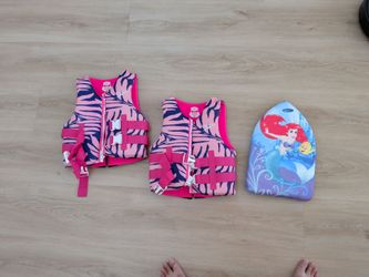 Child life vest + paddle board