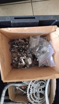 Selling A Huge ( Lot ) Bundle Of Bycicle Parts Hundreds Of Them ..New & Used! 