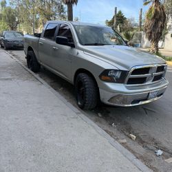 Dodge Ram 2010