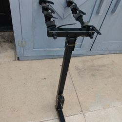 THULE.    2" Hitch Rack.   For  4 Bike 