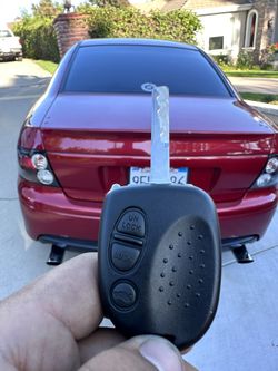 Car Keys And Mode Llaves