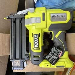 Ryobi Airstrike Brad Nailer + Nails