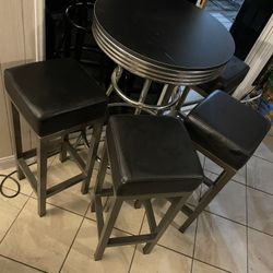 Table And Chairs For A Lil Bar New!!