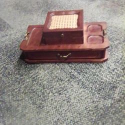 VINTAGE HANDCRAFTED WOODEN MENS BOX