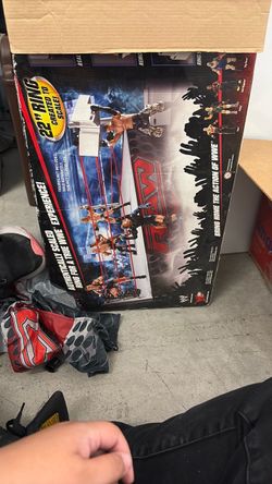 22 inch wwe wrestling figure ring