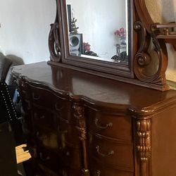 Drawer With Mirror