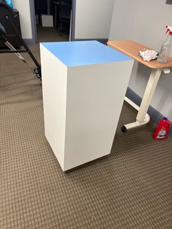 Pedestal