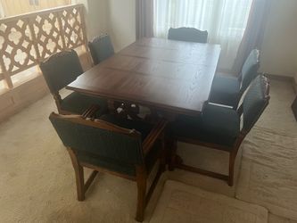 DINING TABLE w/6 matching CHAIRS solid DARK HARDWOOD QUALITY ANTIQUE - NICE!