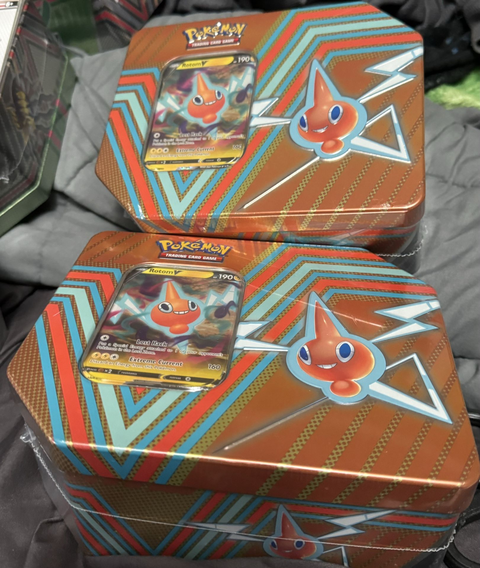 Pokemon Tin Rotom V