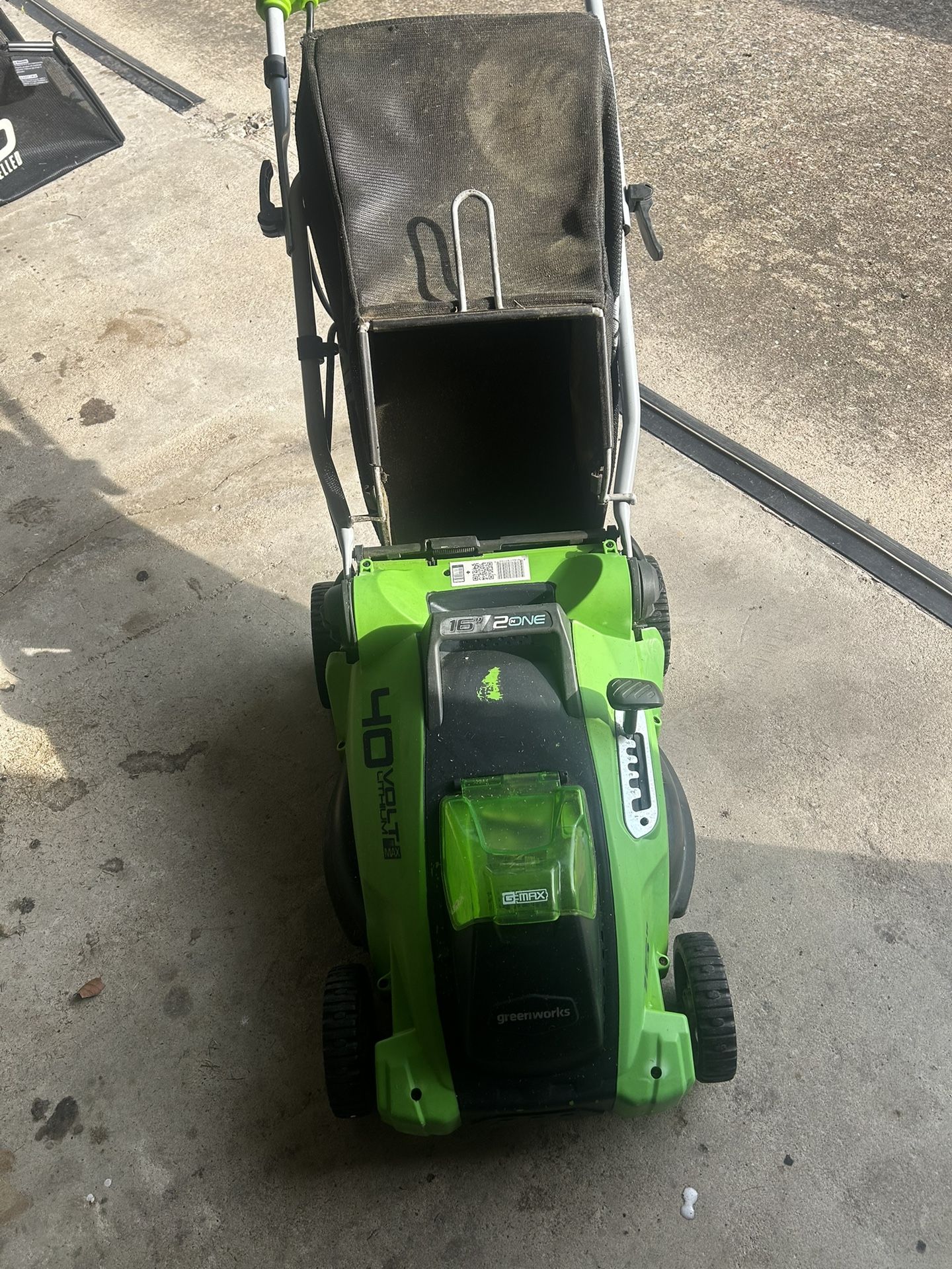 Battery 16” Lawn Mower