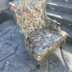 Beautiful Antique Flowered Chair 