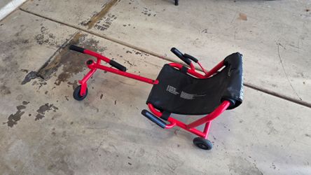 EzyRoller Classic Ride-On Scooter – Red