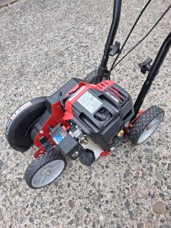 Troy-Bilt TB516 ec 9in 30cc Gas Lawn Edger (Unused) For Pick Up Fremont Seattle. No Low Ball Offers Please. No Trades. Yes I Have It Please Don't Ask 