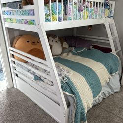 Bunk bed