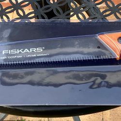 Fiskars D-handle Saw 13” Blade