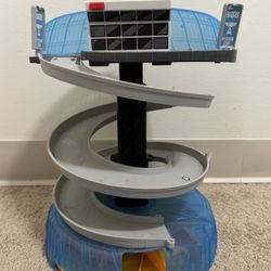 Toy 