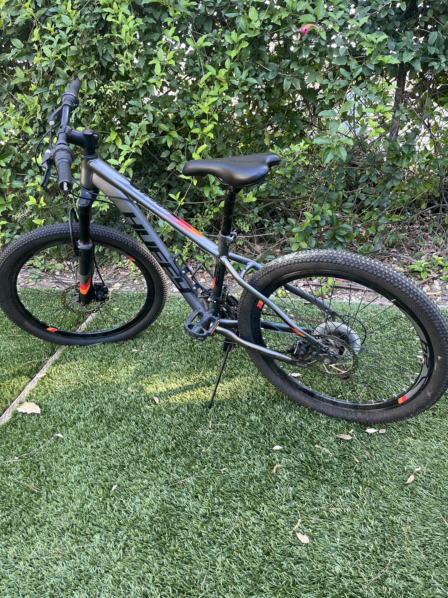 Huffy Multi-speed Youth Mountain bike