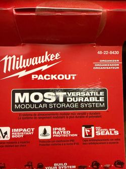 Milwaukee PACKOUT 11-Compartment Impact Resistant Portable Case 48-22-8430-BRAND NEW