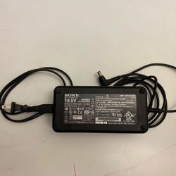 Sony AC Adapter 19.5v 7.7a