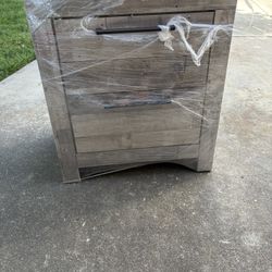 2 Drawer Night Stand 