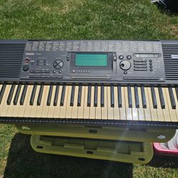 Keyboard Yamaha Brand
