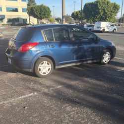 2012 Nissan Versa Hatchback 