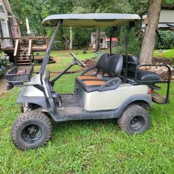 Club Car President (Gas Powere)