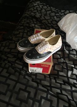 Mcm vans deals