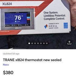 TRANE XL824 Smart Thermostat 