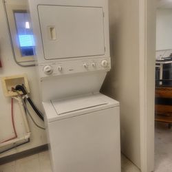 Kenmore Stackable Washer Dryer $50