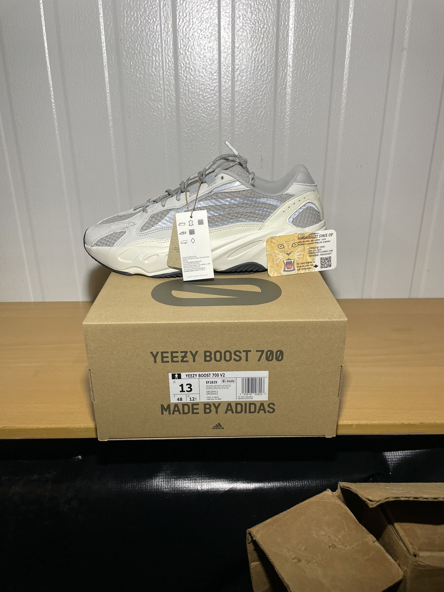 YEEZY 700 V2 Static Size 13 Brand New