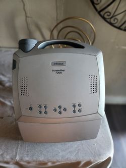 InFocus ScreenPlay 7205 Home Theater DLP Projector