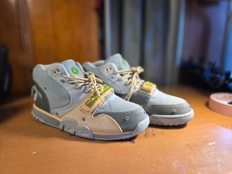Travis Scott x Nike Air Trainer 1 SP