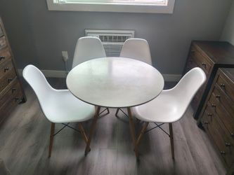 Small dinning table